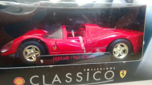 Carro Ferrari 
