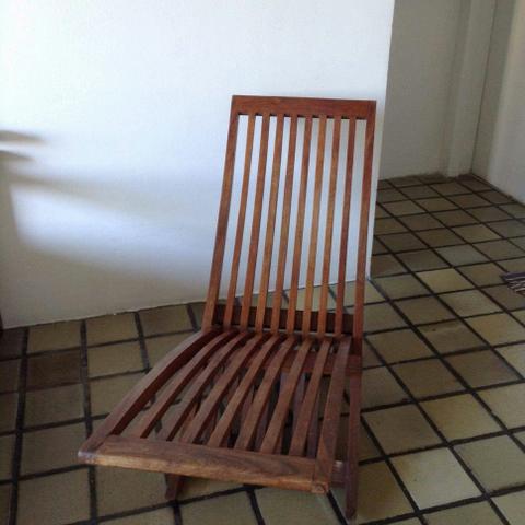 Cadeira espreguiçadeira madeira de lei