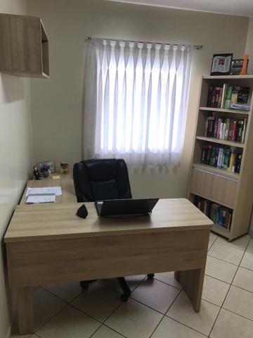 Escrivaninha (mesa de escritório ou estudo) + gaveteiro +