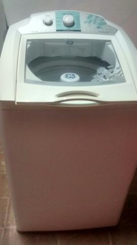 Máquina de lavar roupa 10kg GE muito forte