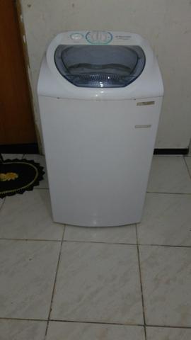 Máquina de lavar Eletrolux turbo 6kg faz tudo