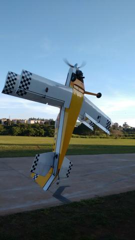 Aeromodelo ultimate Goldwing 55cc