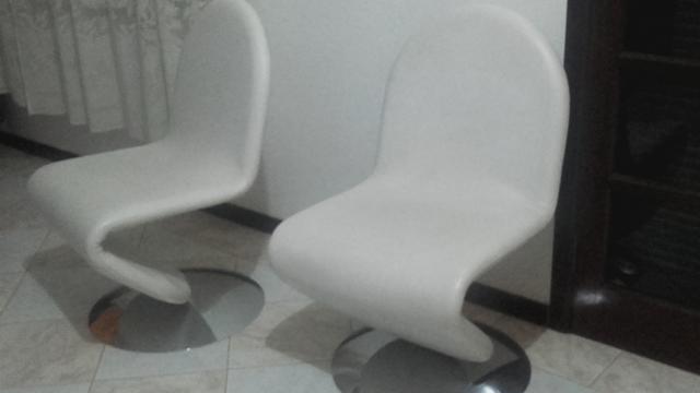 Cadeiras semi novas