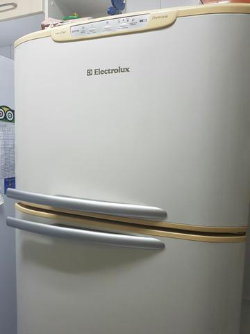 Refrigerador Electrolux Frost Free Mod.DFF Litros