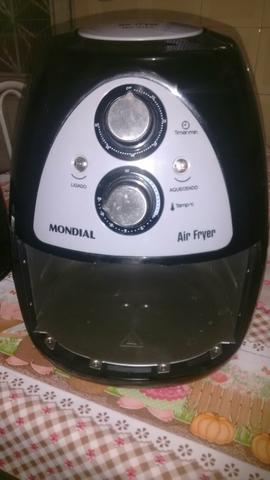 Fritadeira sem óleo Mondial Air Fryer