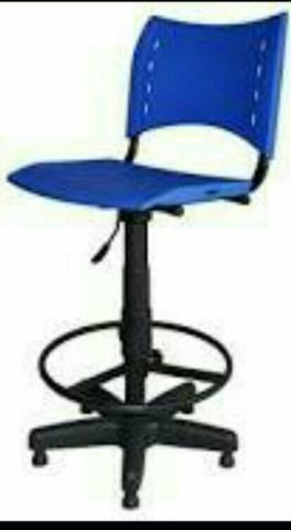 Cadeira Caixa Giratória ISO