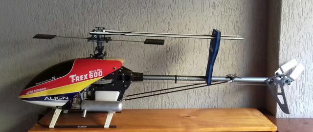 Helicóptero Trex 600 Nitro