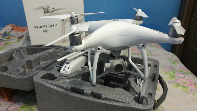 Drone Phantom 4