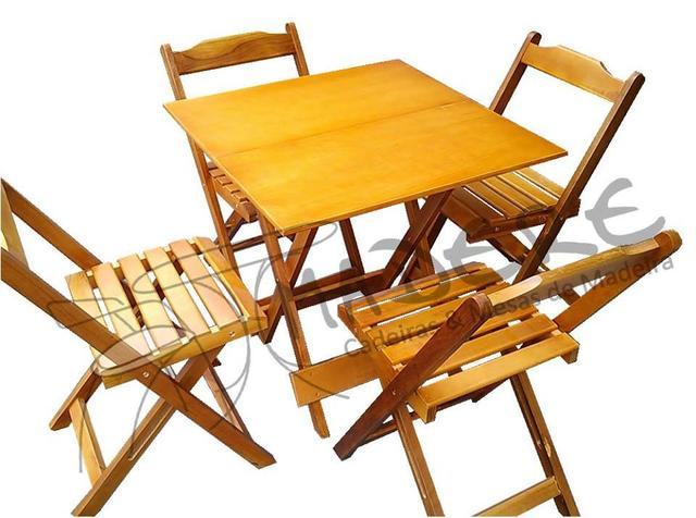 Mesas e Cadeiras Dobráveis de Madeira Para Bares e