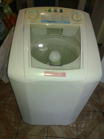 Máquina de lavar Eletrolux 8kg ótima