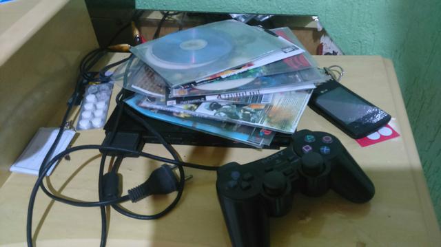 Vendo PS2 Play station 2 com vários jogos