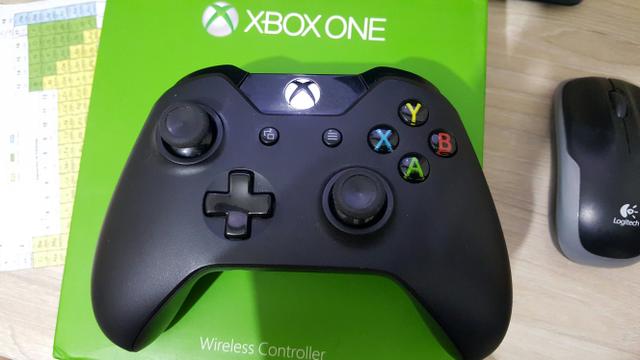 Controle Xbox one com entrada P2