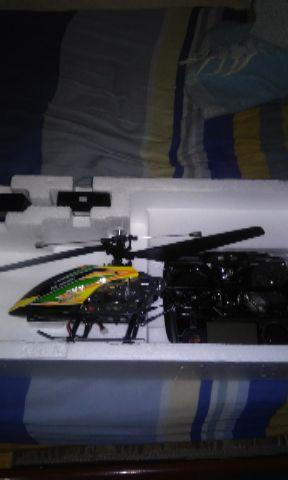 Helicóptero wltoys v912