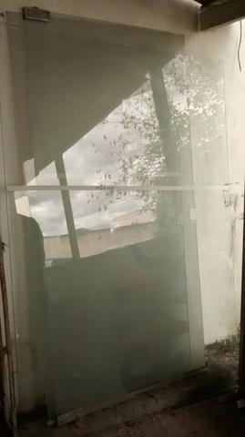 Porta de vidro temperado