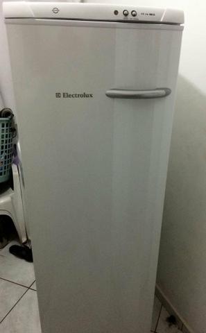 Freezer Electrolux 7 gavetas semi novo