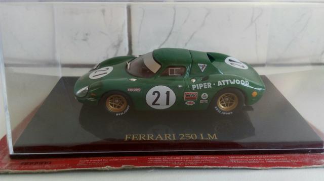 Carro de coleção Ferrari 250 LM - Lacrado