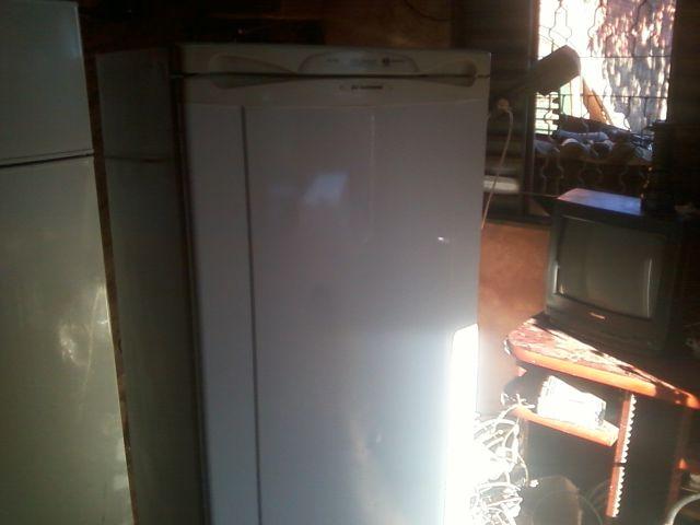 Refrigerador continental slim