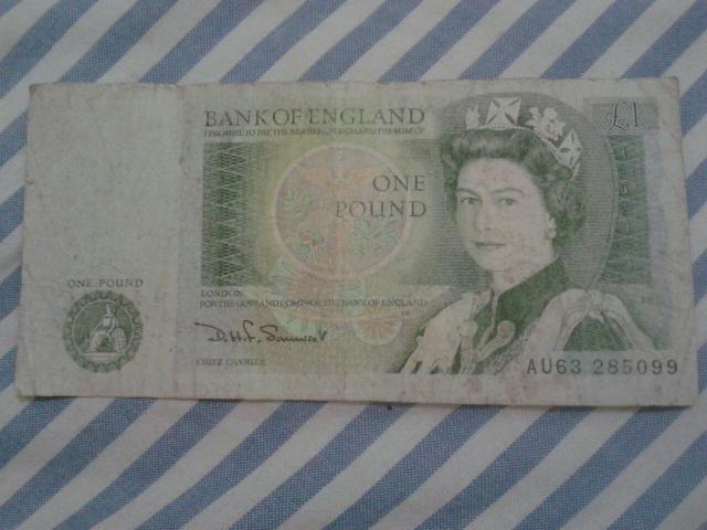 Cédula inglesa rainha Elizabeth uma libra