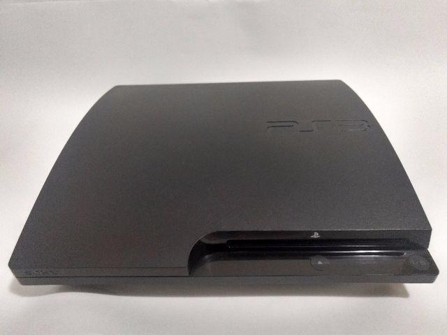 Playstation 3 Slim 160GB + 2 controles - Usado