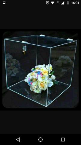 Caixa de acrílico para Bouquet