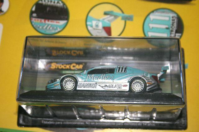 Miniatura Chevrolet Sonic Rubes Barrichello Stock Car 1:43