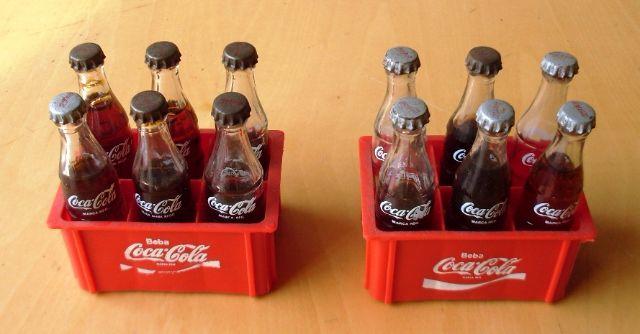 Raro 2 Engradados E 12 Mini Garrafinhas Coca Cola Anos 80