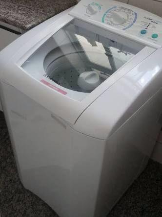 Máquina de lavar roupas Eletrolux 9KG