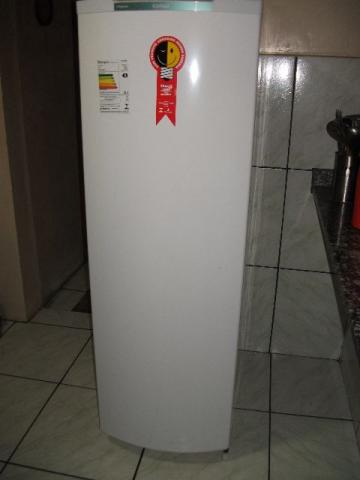 Refrigerador Consul - CRC28