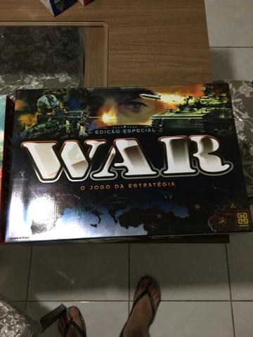 Vendo 2 jogos completos seminovos WAR