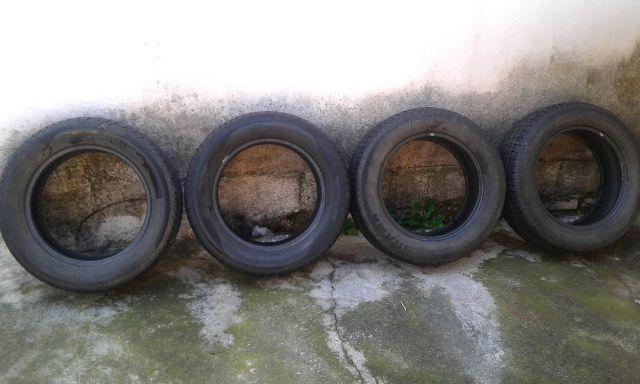 4 pneus  meia vida R  cada