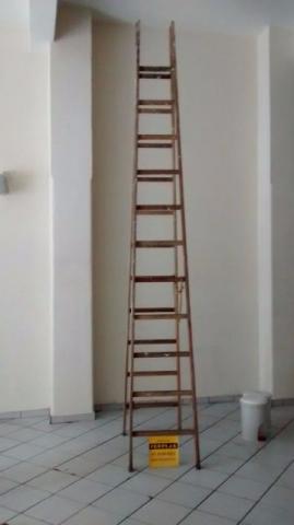 Escada de madeira tipo pintor Forplas 11 degraus