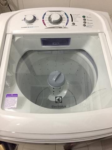 Máquina de lavar Electrolux LTD13