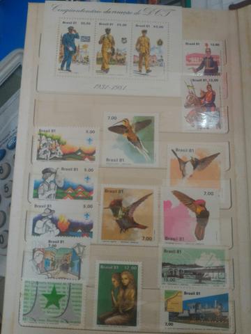 Tres álbuns de selos do Brasil