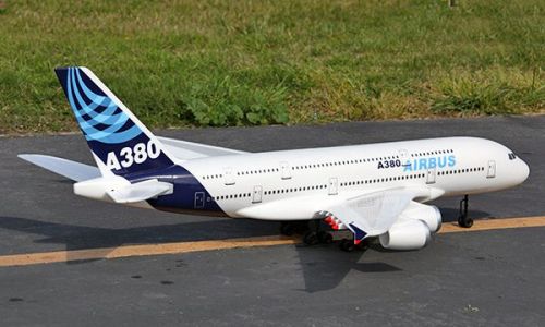 Avião Rc Gigante De Controle Remoto Airbus ch Rc A380