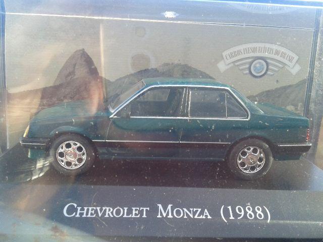 Coleção Carros Inesqueciveis Chevrolet Monza"