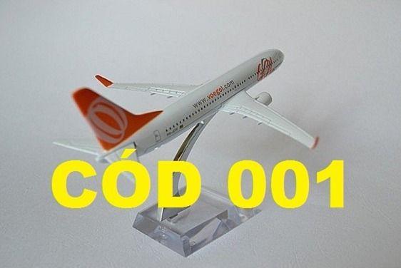 Miniatura Avião Maquete GOL e Emirates de Metal
