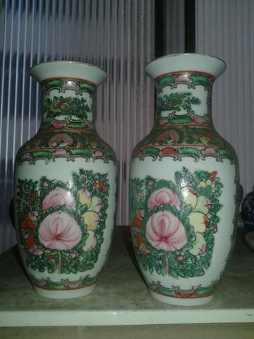 Porcelana chinesa dois vasos Veja as fotos