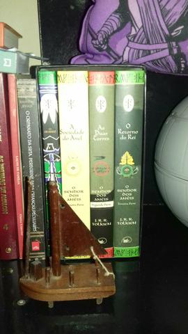 Box de livros do senhor dos anéis + o Hobbit