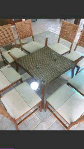 Mesa Velha Bahia com 8 Cadeiras em Rattan