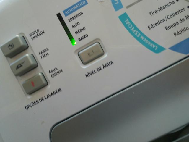 Máquina de lavar roupas roupa Electrolux 12kg