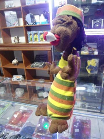 Boneca dançante Bob Marley