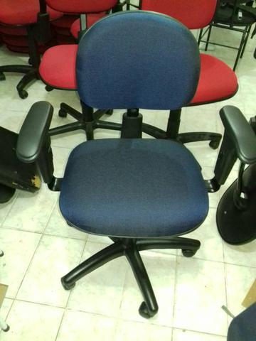 Cadeiras executivas NR17 com tecido novo e mecanismos