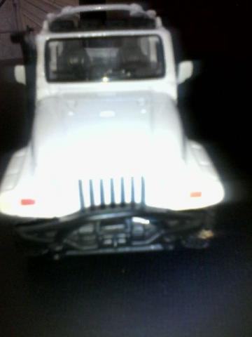 Jeep rubicon branco