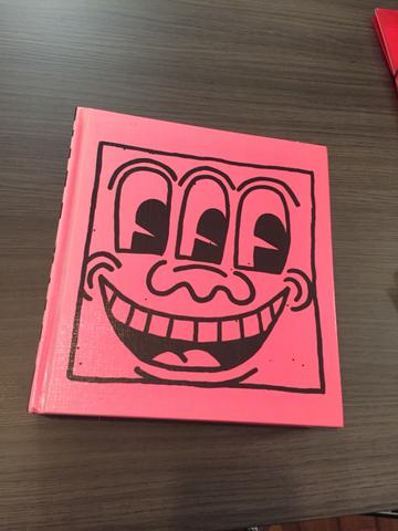 Livro Keith Haring - coffee table book