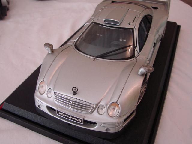 Miniatura Mercedes Benz CLK-GTR Street esc 1:18 ótimo