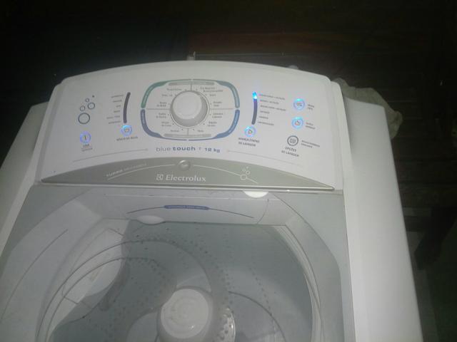 Máquina de Lavar Eletrolux 12kg