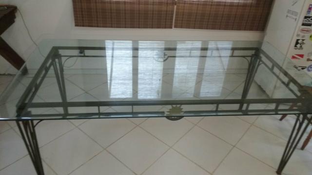 Mesa de jantar 2,40m x 1,20m com tampo de vidro