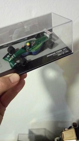 Miniatura de F1