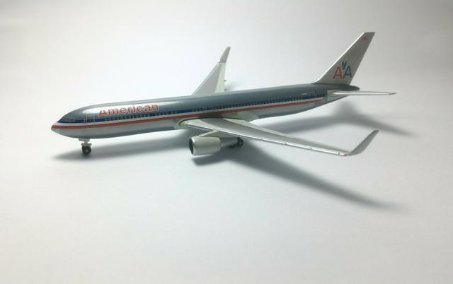 Miniatura Herpa  American Airlines