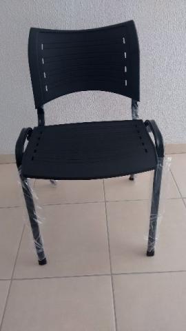 Cadeira Plástica Para Igreja